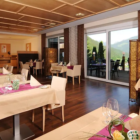 Tauernstern Hotel 4*